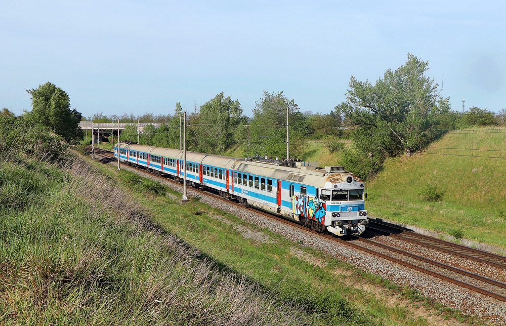560.025-9 + 560.026-7