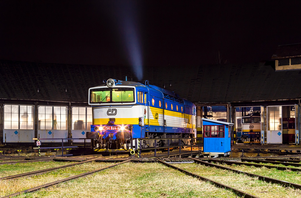 754.024-8