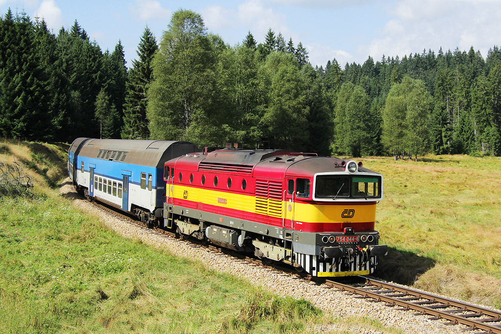 754.044-6