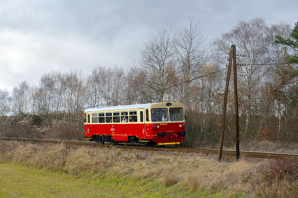 M 152.0477