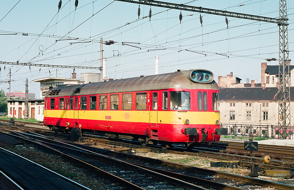 850.032-4