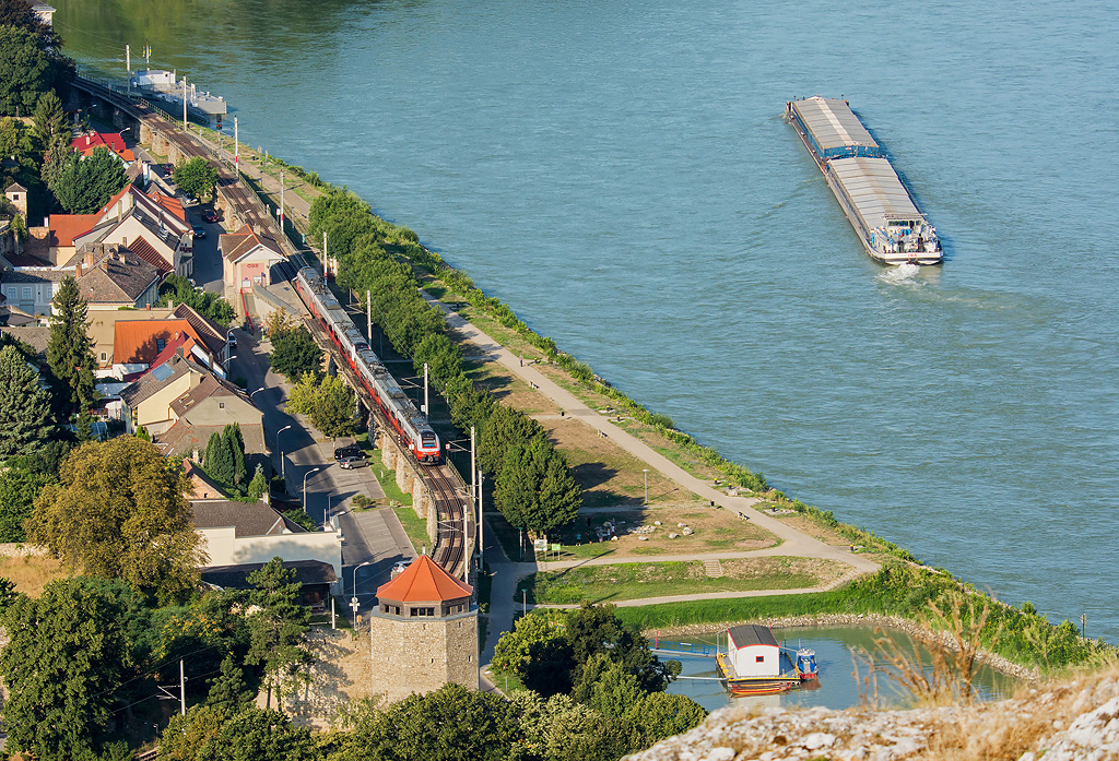 2x 4744 ÖBB