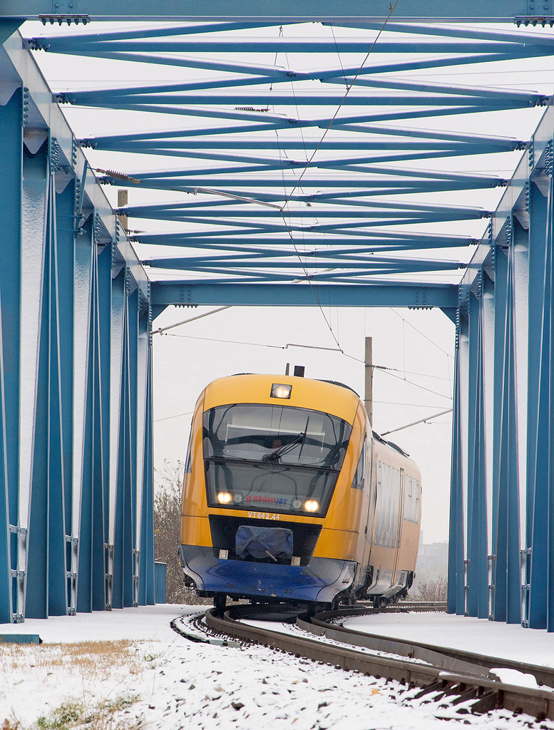 VT642.44