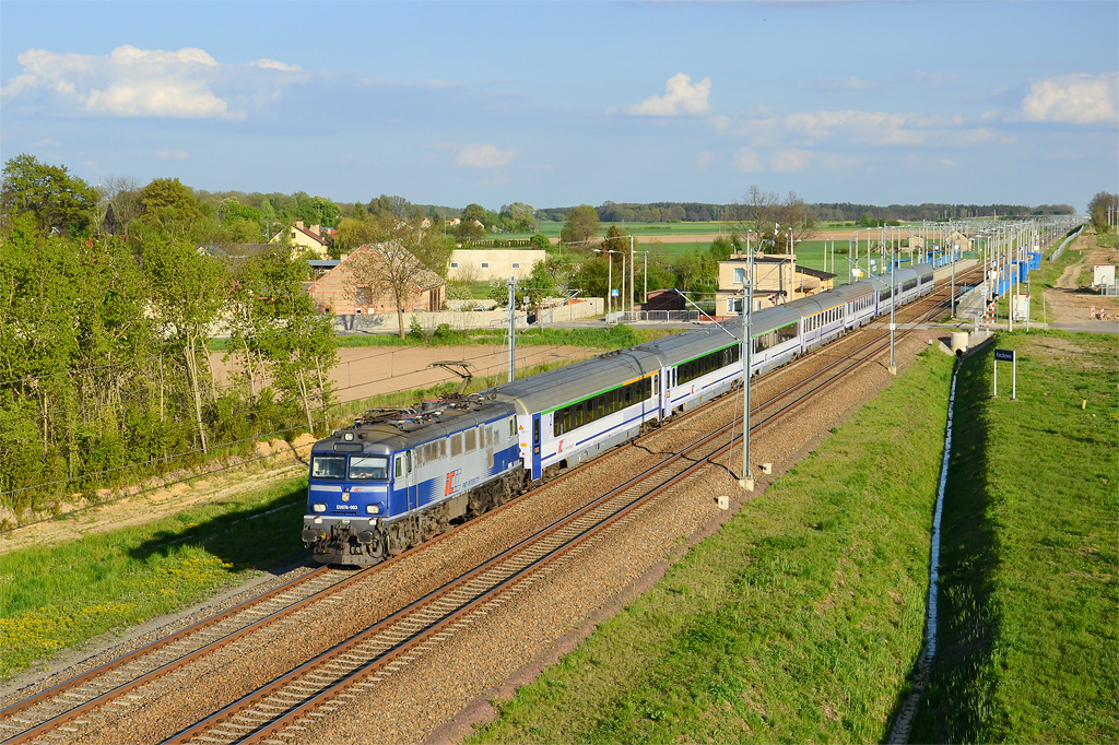 EU07A-003