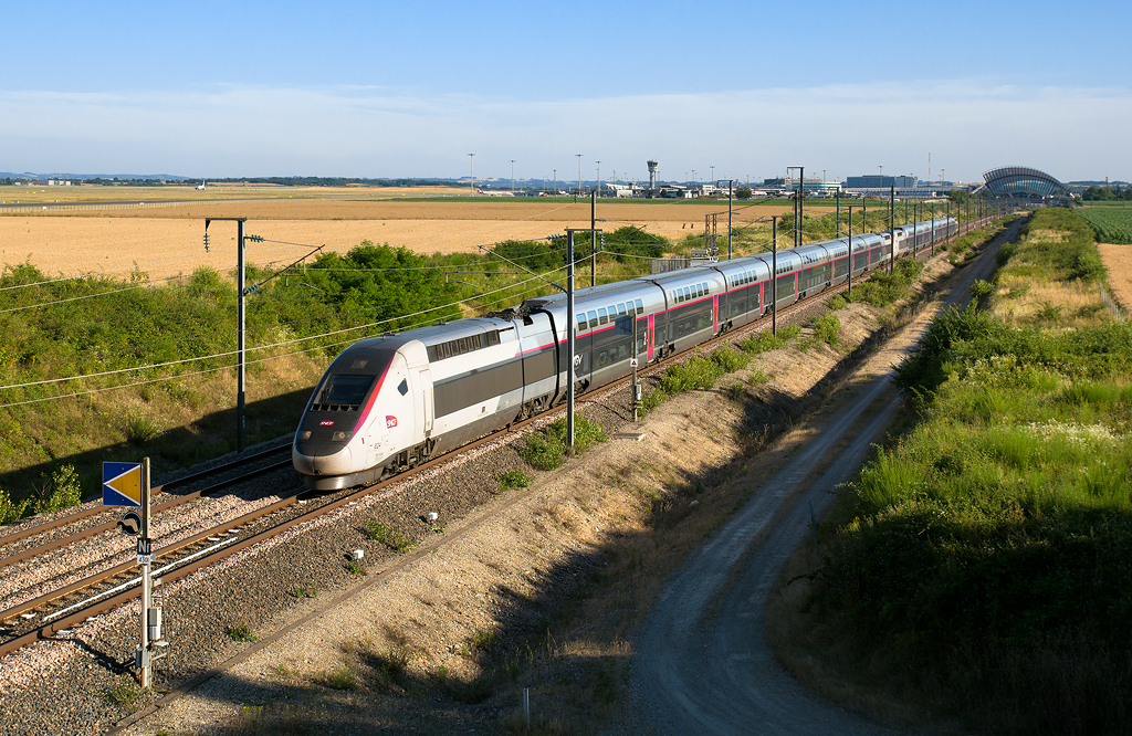 TGV 824