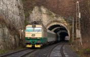 Electric locomotive