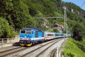 Electric locomotive