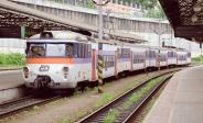 Electric multiple units and railcars