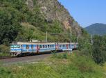 Elektrotriebwagen und -züge 