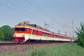Electric multiple units and railcars