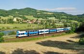 Electric multiple units and railcars