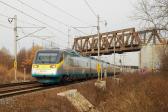 Electric multiple units and railcars