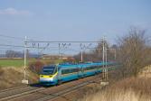 Electric multiple units and railcars