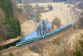 Electric multiple units and railcars