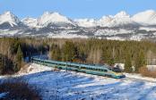 Electric multiple units and railcars