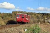 Diesel multiple units and railcars