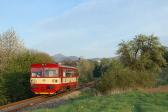 Diesel multiple units and railcars