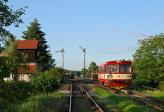 Diesel multiple units and railcars