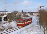 Diesel multiple units and railcars