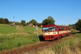 Diesel multiple units and railcars