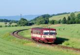 Diesel multiple units and railcars