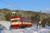 Diesel multiple units and railcars