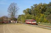 Diesel multiple units and railcars