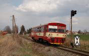 Diesel multiple units and railcars