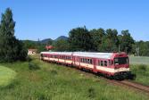 Diesel multiple units and railcars