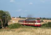 Diesel multiple units and railcars