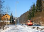 Diesel multiple units and railcars