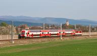Elektrotriebwagen und -züge 