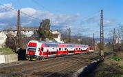 Elektrotriebwagen und -züge 