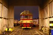 Diesel multiple units and railcars