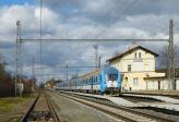 Verbrennungstriebwagen und -züge