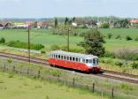 Diesel multiple units and railcars