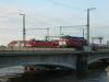 Drážďany, most Marienbrücke, lokomotiva 241.338 a 182.021, foto: Eric Eckert