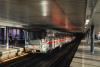 …zaujatý krásou; Praha, Metro C, stanice Vyšehrad, foto: Andrew33