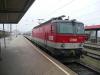 Jednosystémová (15 kV 16,7 Hz) lokomotiva řady 1144 ÖBB ve stanici Gmünd NÖ, foto: Tomáš Kraus